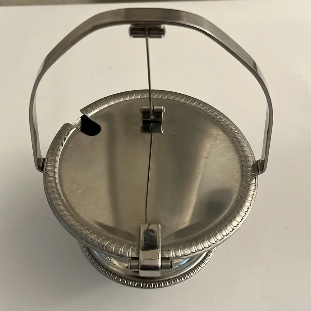 N/A elegant silver